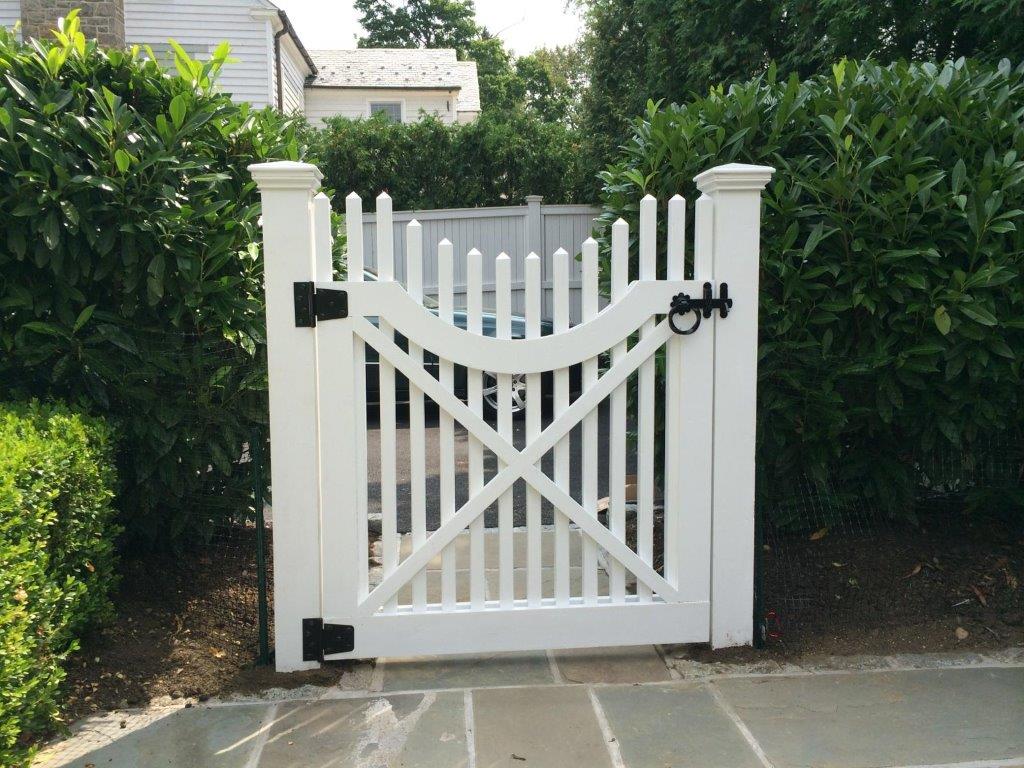 wood gate stain white
