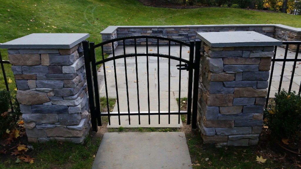 aluminum arch gate